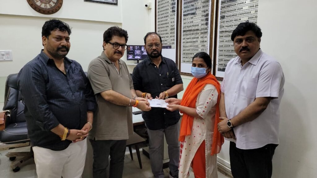 The family of the technician who died from Corona got financial help of 11 lakhs on the initiative of FWICE