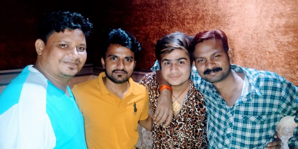 Jitu Bhojpuriia and Raj Ghazipuri opened new branch office in Banaras, will give chance to new talented singers and singers