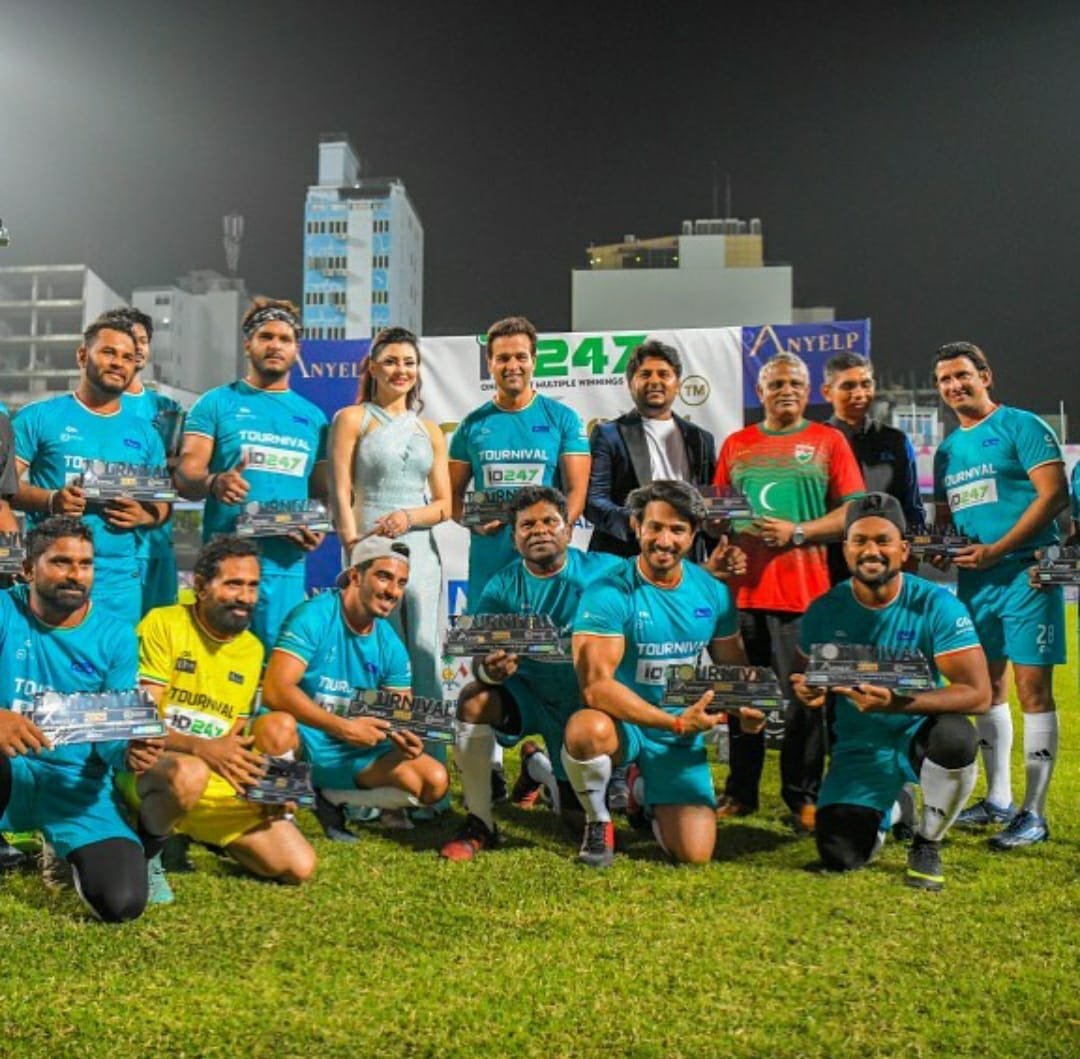 मालदीप में राघव नय्यर ने आफताब शिवदासानी के साथ मिलकर खेल फुटबॉल मैच