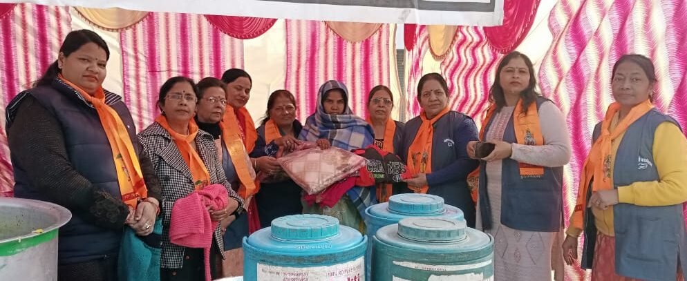 बेटियाँ फाउंडेशन मेरठ द्वारा पीवीएस मॉल पर मकर संक्रांति पर्व के उपलक्ष में खिचड़ी का आयोजन किया गया