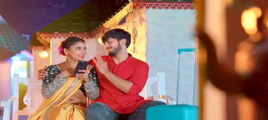 Priyanka Singh and Mahi Srivastava's folk song 'Odhni Kariya' is on YouTube as soon as it is released